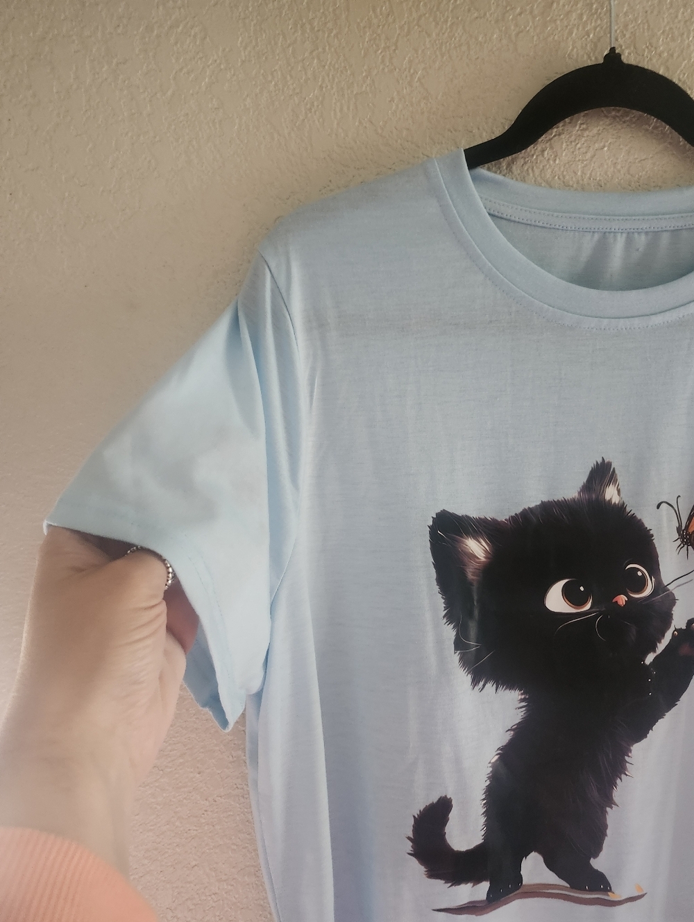 NWOT Purchased 4rm @cara_etc "Black Kitten🐈⬛& Butterfly🦋 Graphic Tee" Sky🩵XL - Picture 5 of 9